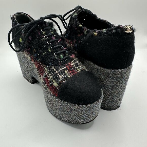 Chanel 15K Lace up Multicolor Sz 35 1/2 US 5 1/2 Black Tweed  Platform Oxford - Picture 1 of 10